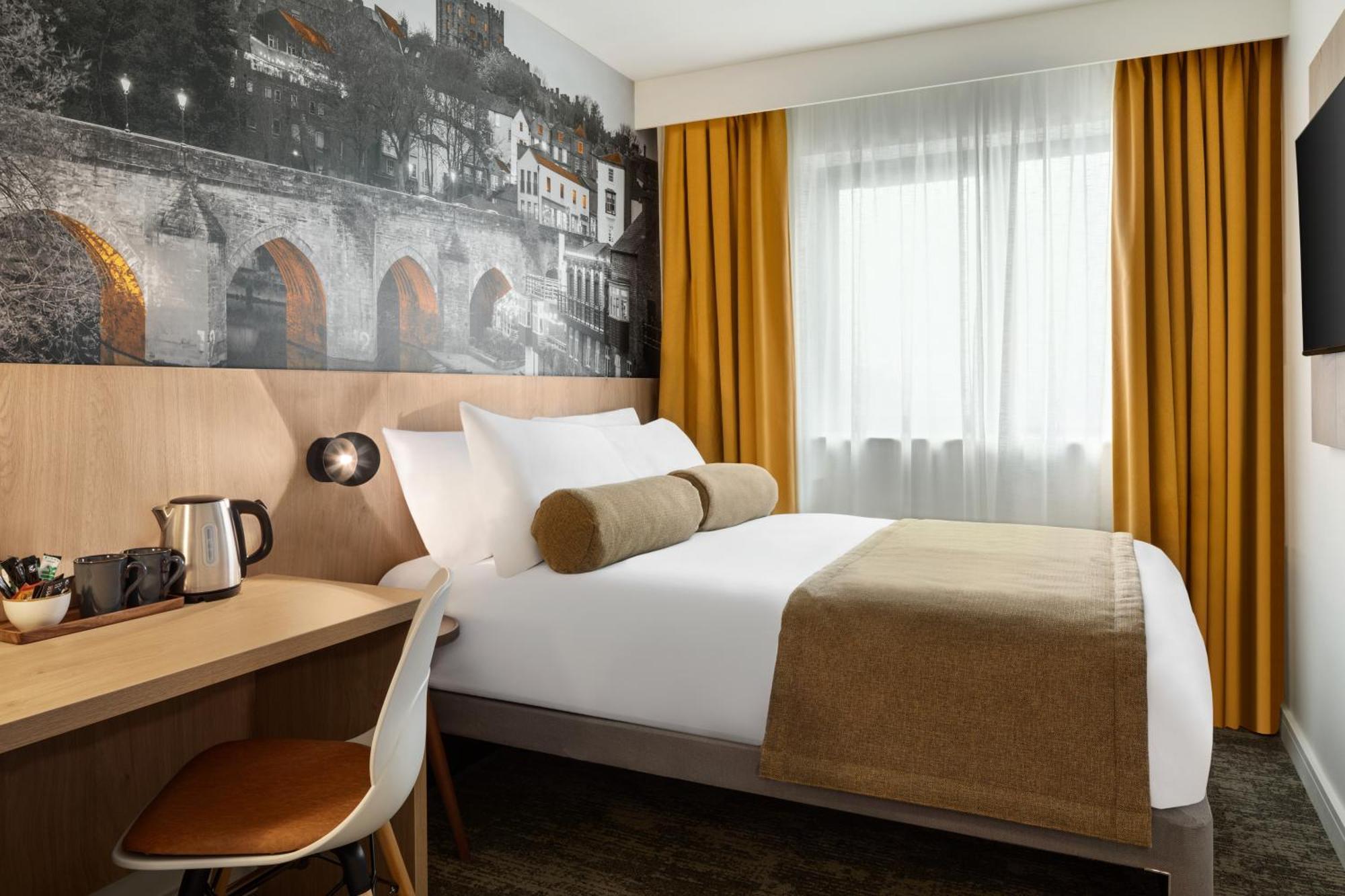 Super 8 By Wyndham Durham Hotel Ngoại thất bức ảnh